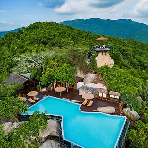 Hotel Yalong Bay Earthly Paradise Birds Nest （mountain Villas), Sanya